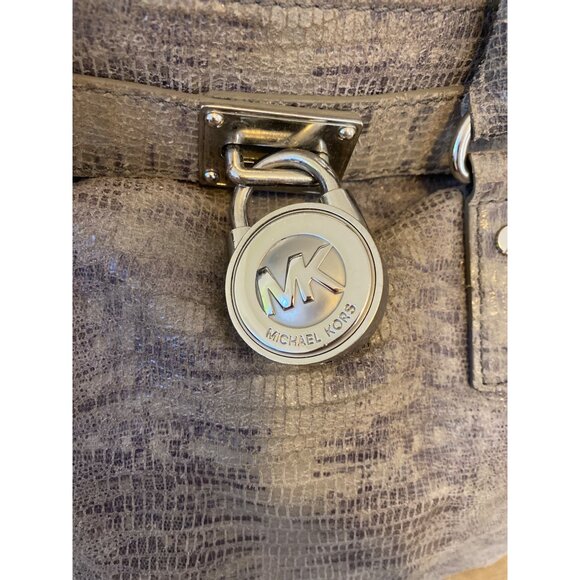 Michael Kors Distressed Gray Leather Satchel Bag W/ Chain Strap & Lock Accent - Picture 3 of 8